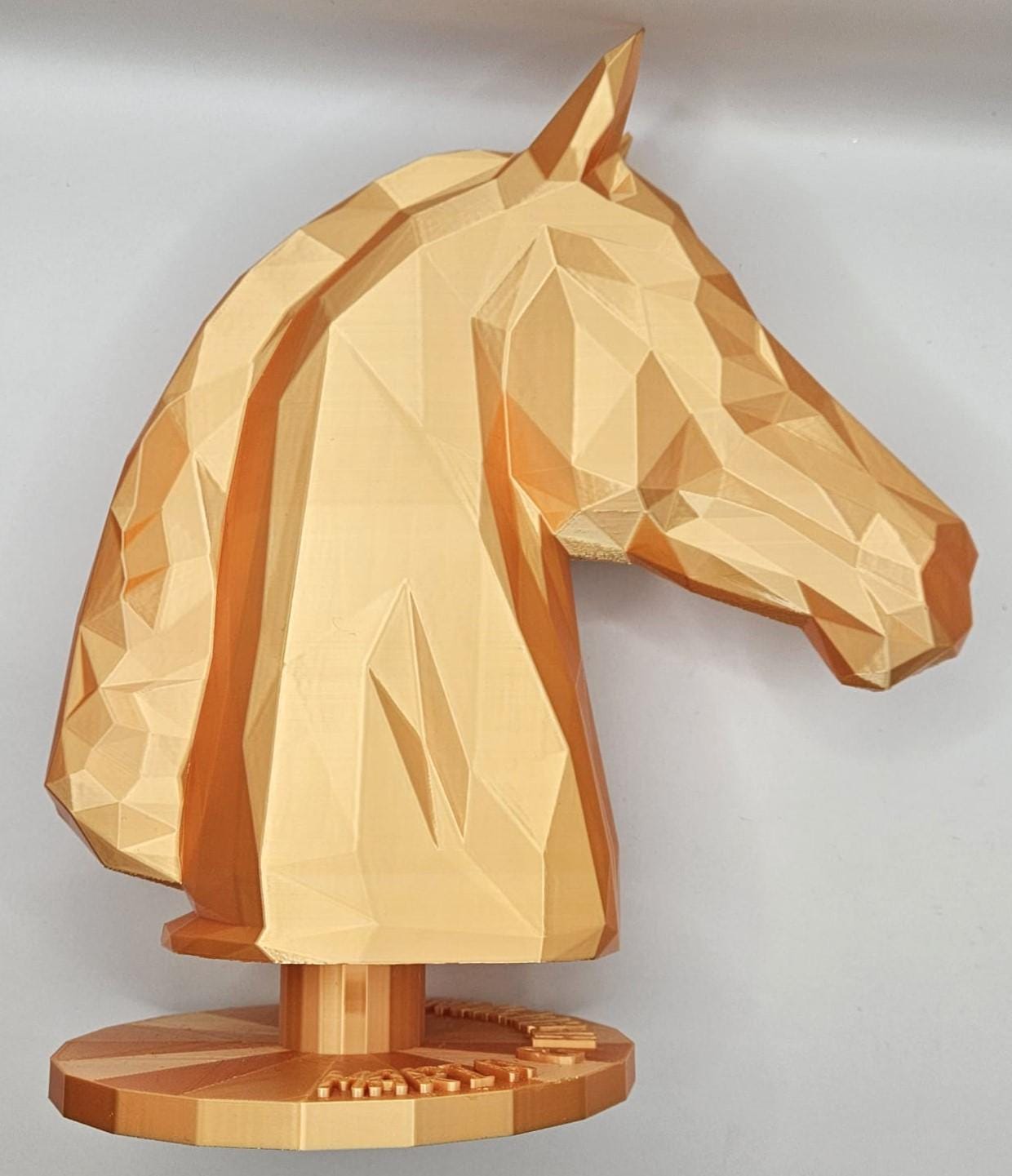 Personalised Geometric Low Poly Horse Head Headphone Stand – Custom Gift