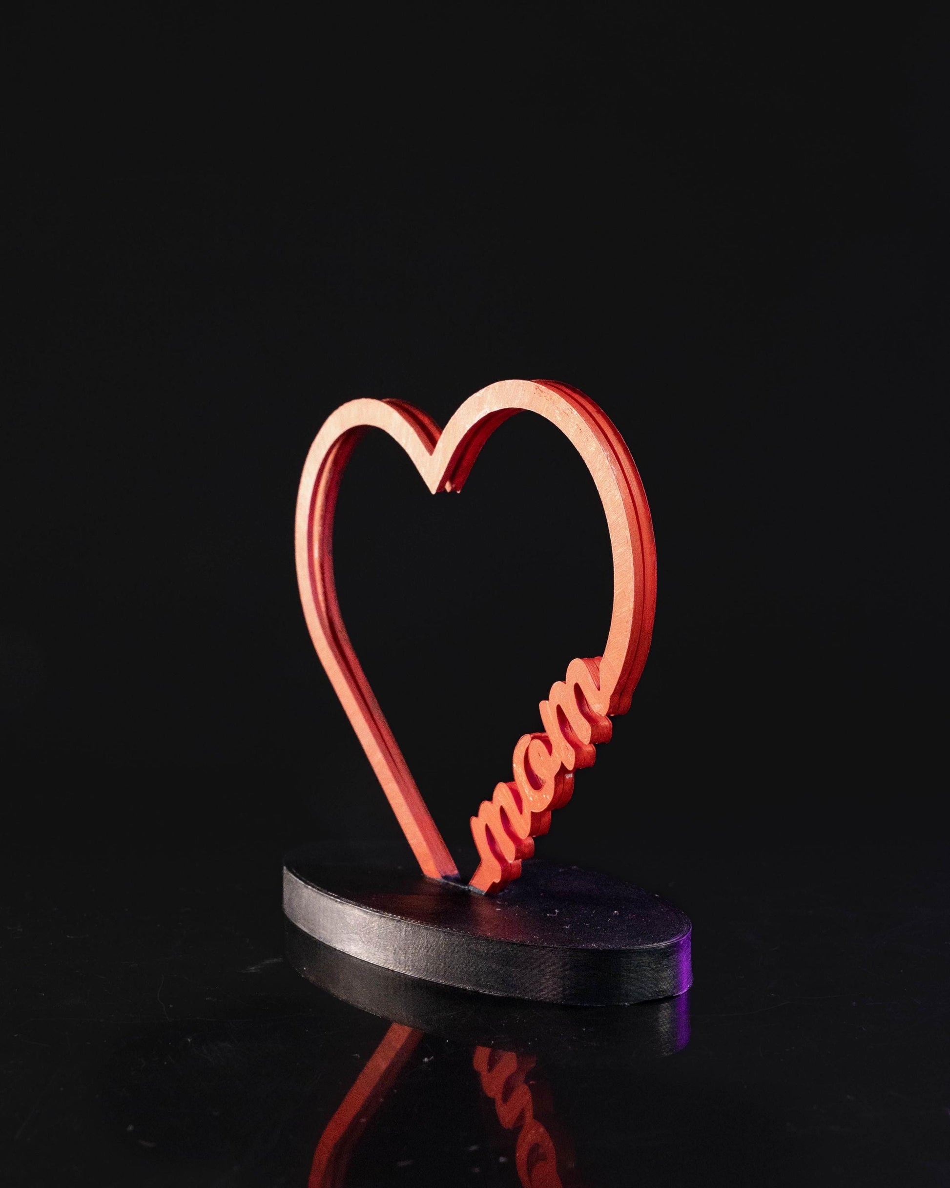 Personalised Loving Memories Frame: Durable & Biodegradable Design for Celebrating Exceptional Women in Your Life