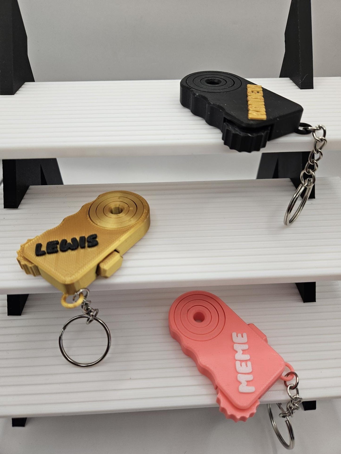 Personalised Clicker and Spinner Keyring, Stress Relief Toy, Birthday Fidget, Sensory Toy, Desk Toy, ADHD Fidget, 3D Printed