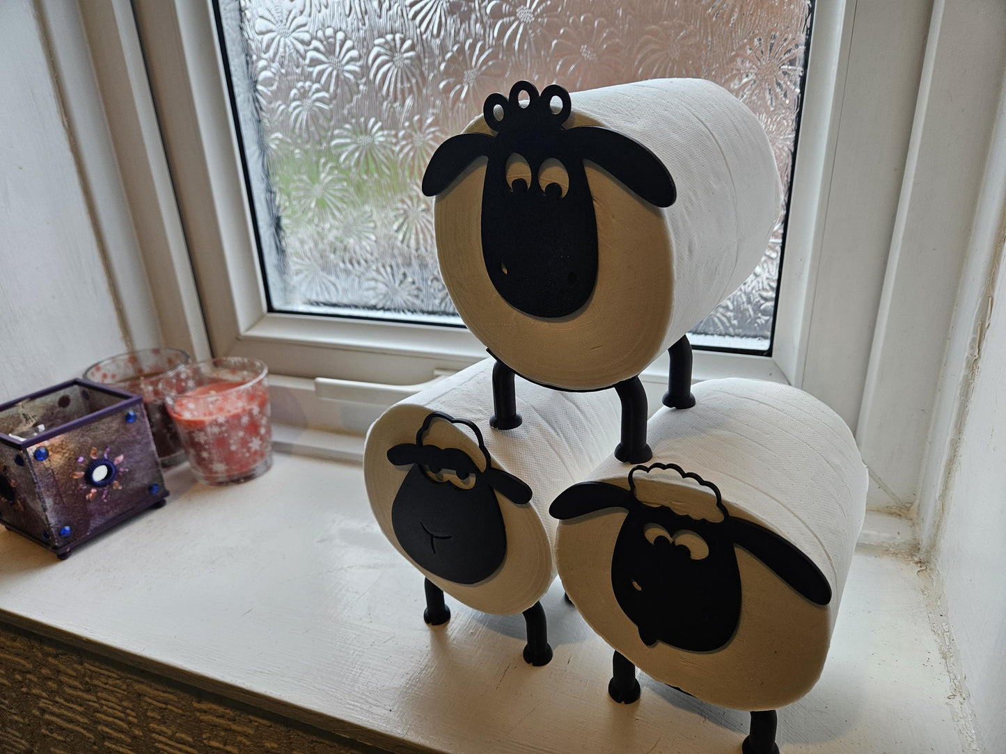 Wacky Sheep Toilet Paper Holder - Perfect gift for that loving sheep farmer in your life, Funny Bathroom Accessory
